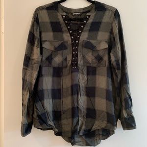 Express Lace Up Flannel Too, Green, Sz L